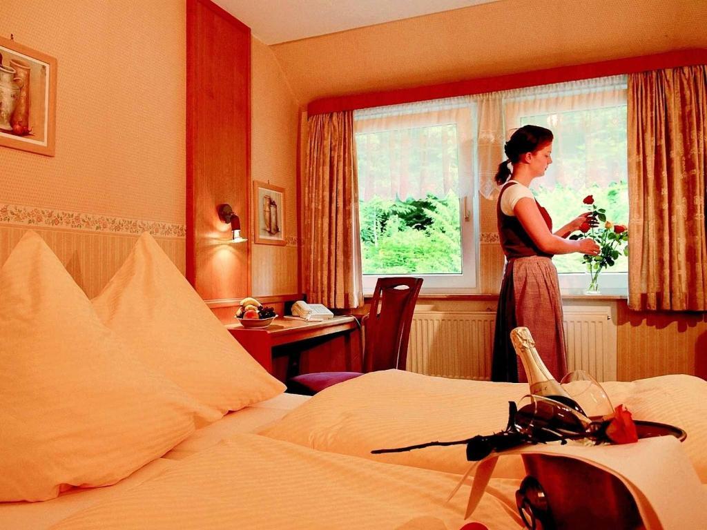 Hotel Weinschanke Rohdental Hessisch Oldendorf Rom bilde